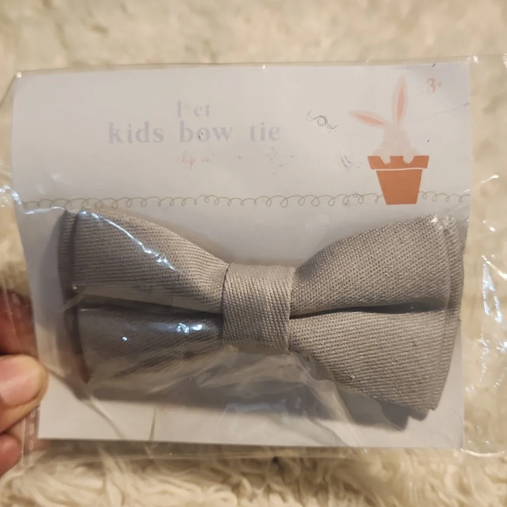 Bow tie + suspenders dapper dandy lot new gray bowtie used suspenders